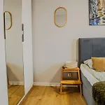 Comfort Prymasa 1000-lecia Appartamento *