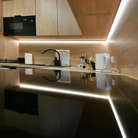 Room, Prymasa 1000-lecia Rzeszów