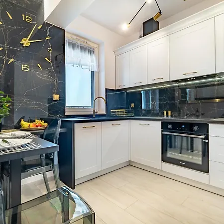 Apartament Room, Prymasa 1000-lecia