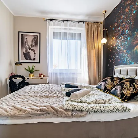 Apartament Room, Prymasa 1000-lecia *