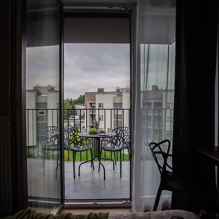 Room, Prymasa 1000-lecia شقة