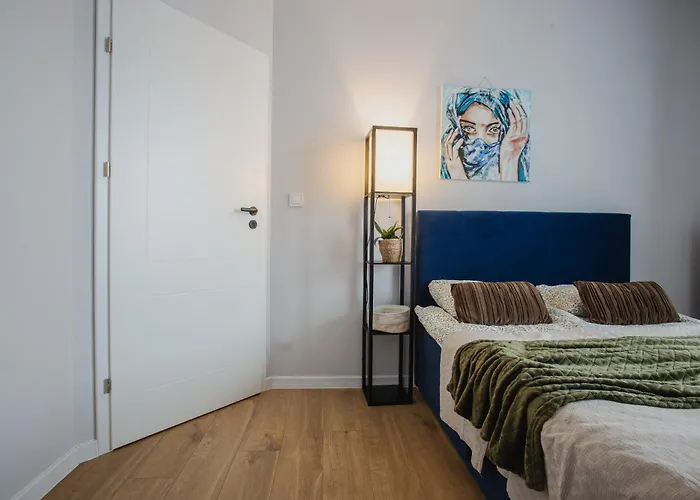 Daire Room, Prymasa 1000-lecia *